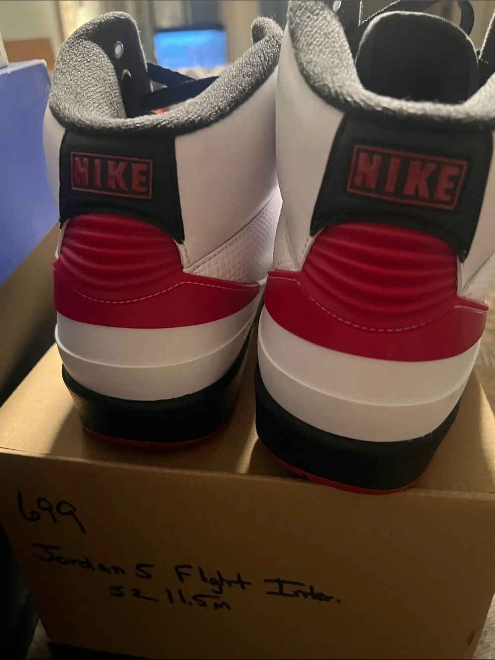 Jordan 2 Men's like new no box sz. 11